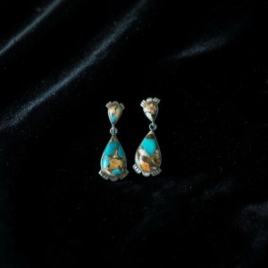Sterling Silver Oyster Turquoise  1 1/2" Dangle Earrings